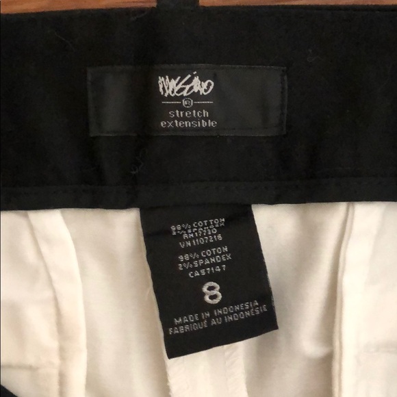 Shorts - Picture 4 of 4